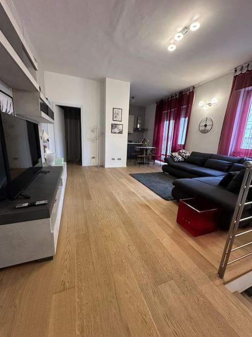 Casa Vento Marino Apartment ลีวอร์โน ภายนอก รูปภาพ